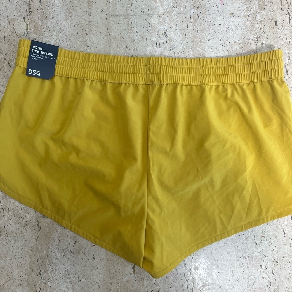 DSG Womens Size XL Mid Rise Running Shorts Lined Grounded Yellow 3in Inseam New - Picture 2 of 5